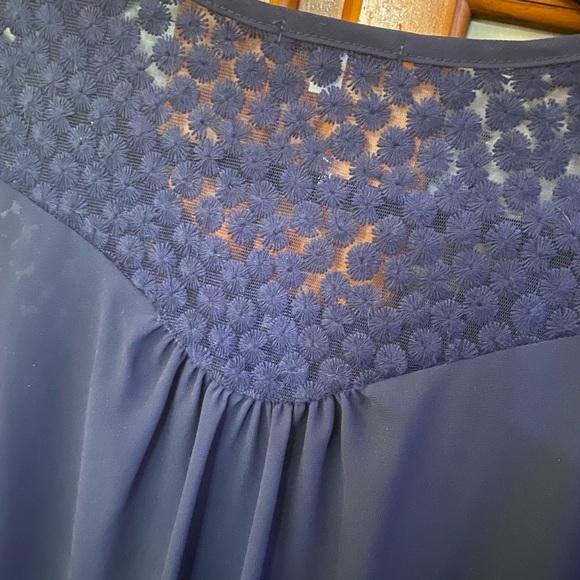 2/$10- S.O.Y. - Embroidered Detail High Low Top - Picture 6 of 7